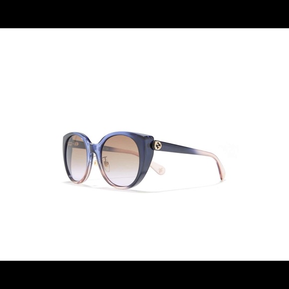 Sold❌🔥54mm Gucci cat eye sunglasses 🕶🔥🌹👗 - Picture 3 of 7